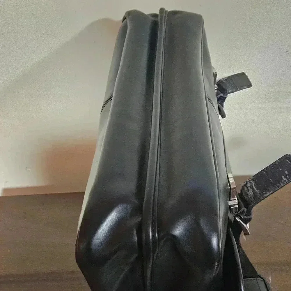 Alpine Swiss Computer Travel Bag with shoulder strap EUC